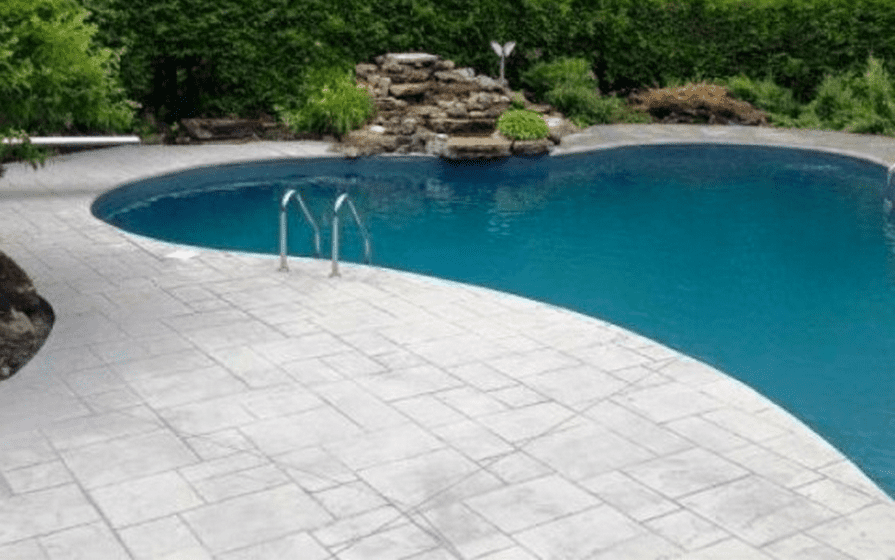 bord de piscine beton estampe klm 0004